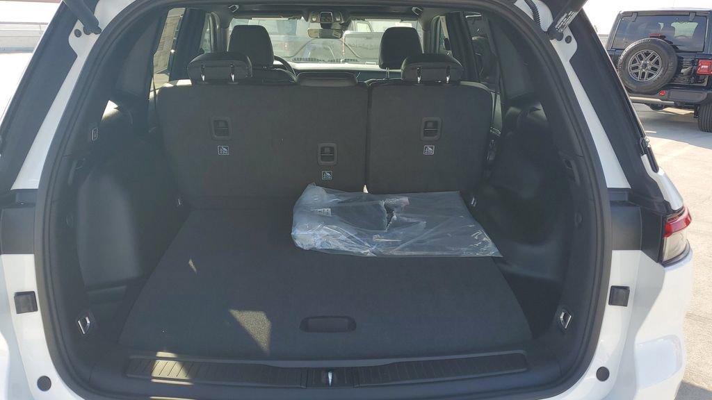 New 2025 Jeep Grand Cherokee Limited image 10