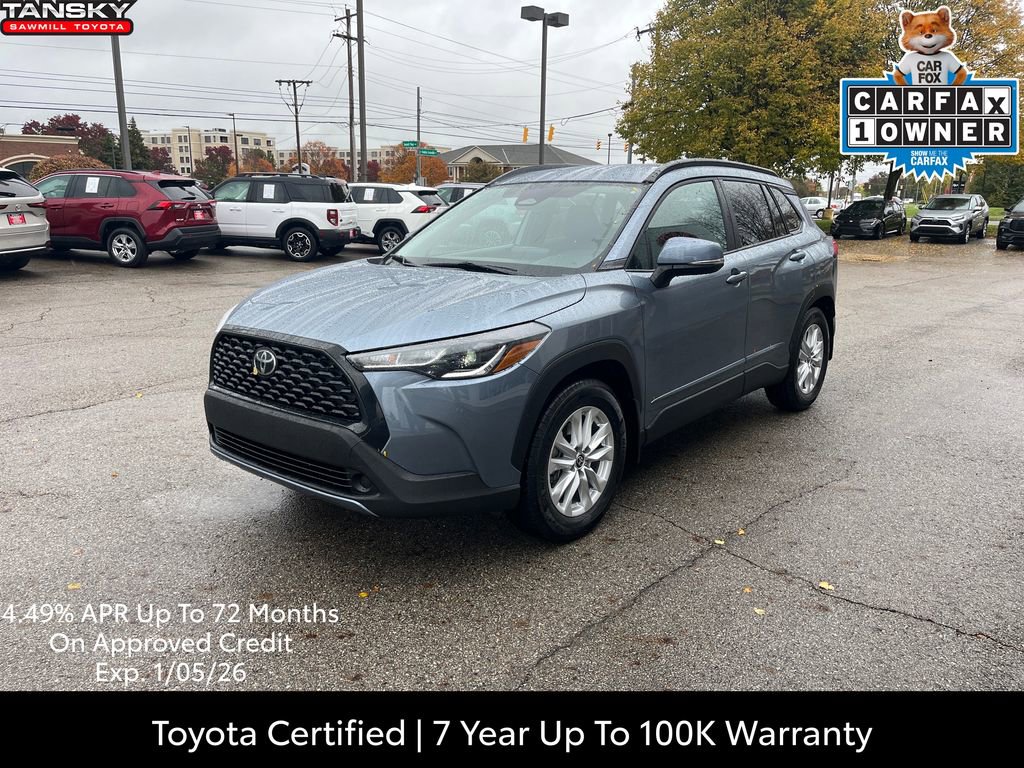 Certified 2024 Toyota Corolla Cross LE image 1