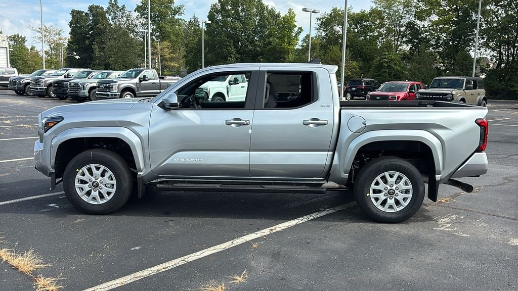 New 2026 Toyota Tacoma SR5 AWD/4WD image 4