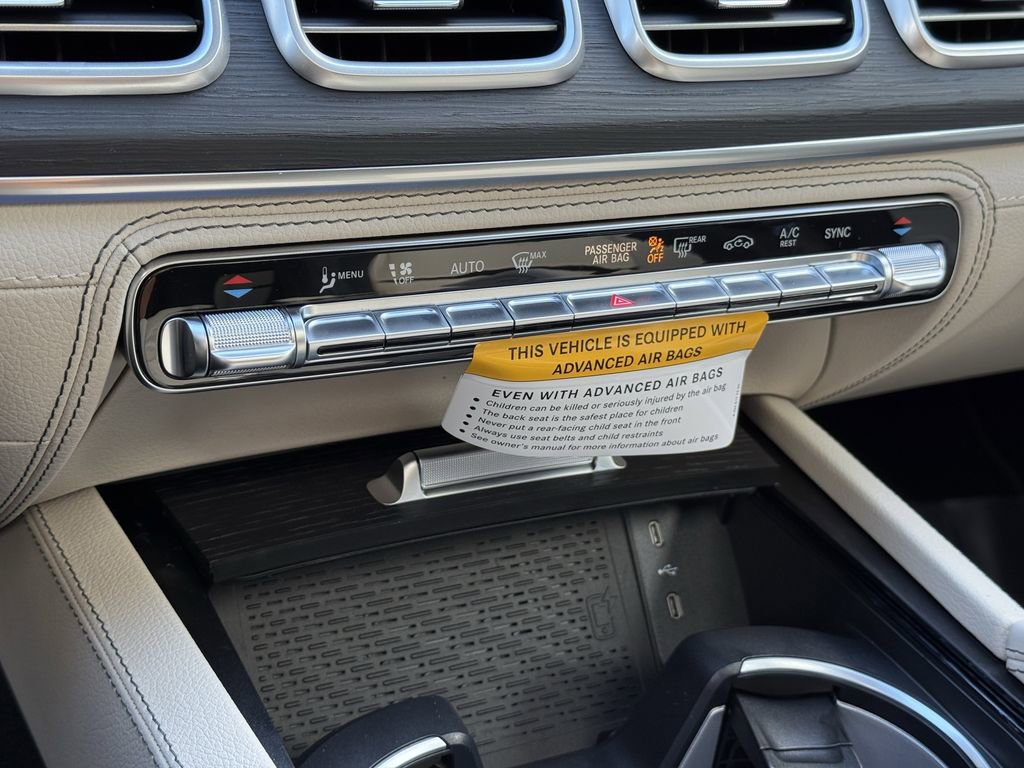 New 2026 Mercedes-Benz GLE 53 AMG 4MATIC Coupe image 21