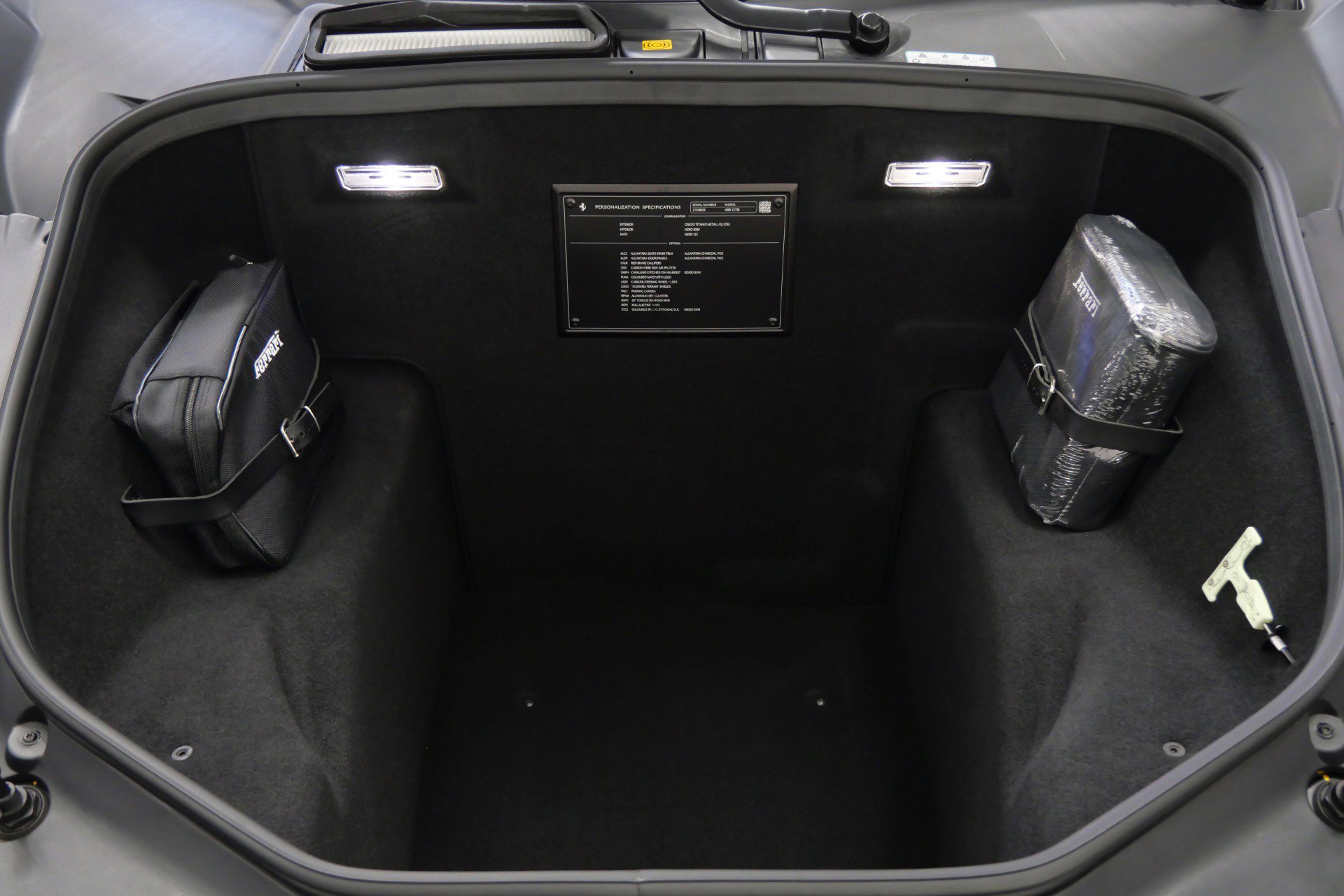 Used 2018 Ferrari 488 GTB image 17