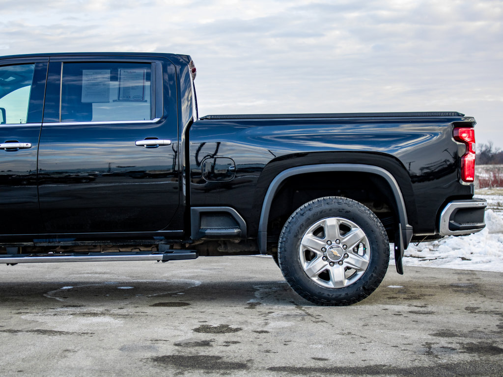 Used 2023 Chevrolet Silverado 2500 LTZ image 38