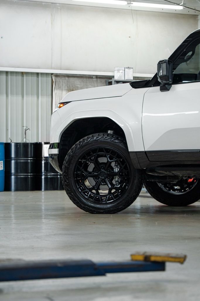 Used 2025 Lexus GX 550 w/ Cold Area Package AWD/4WD image 52