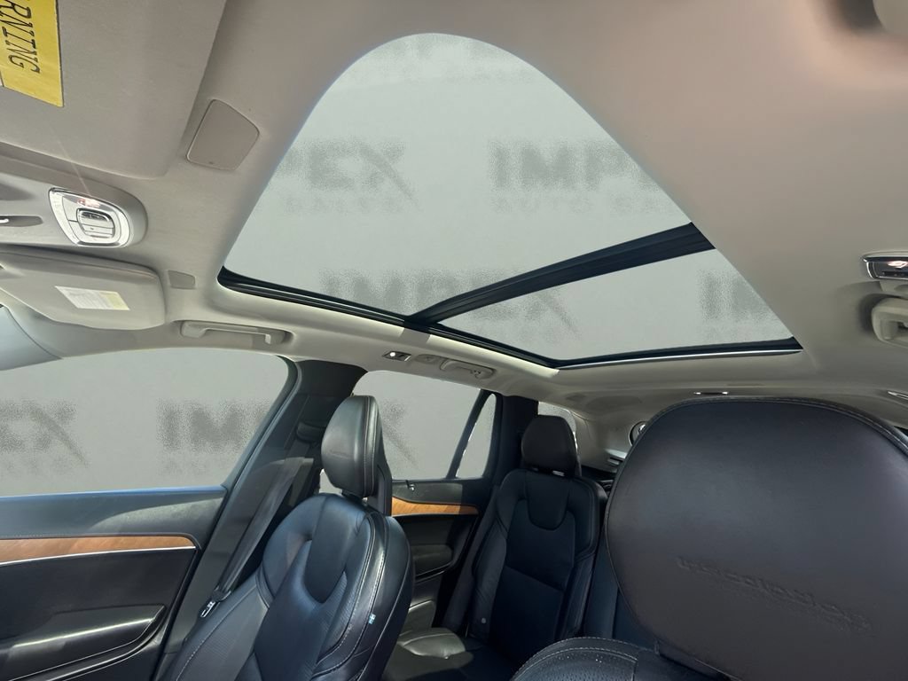 Used 2017 Volvo XC90 T6 Inscription w/ Vision Package AWD/4WD image 10