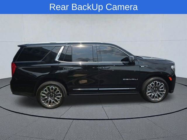 Used 2023 GMC Yukon Denali Ultimate AWD/4WD image 7