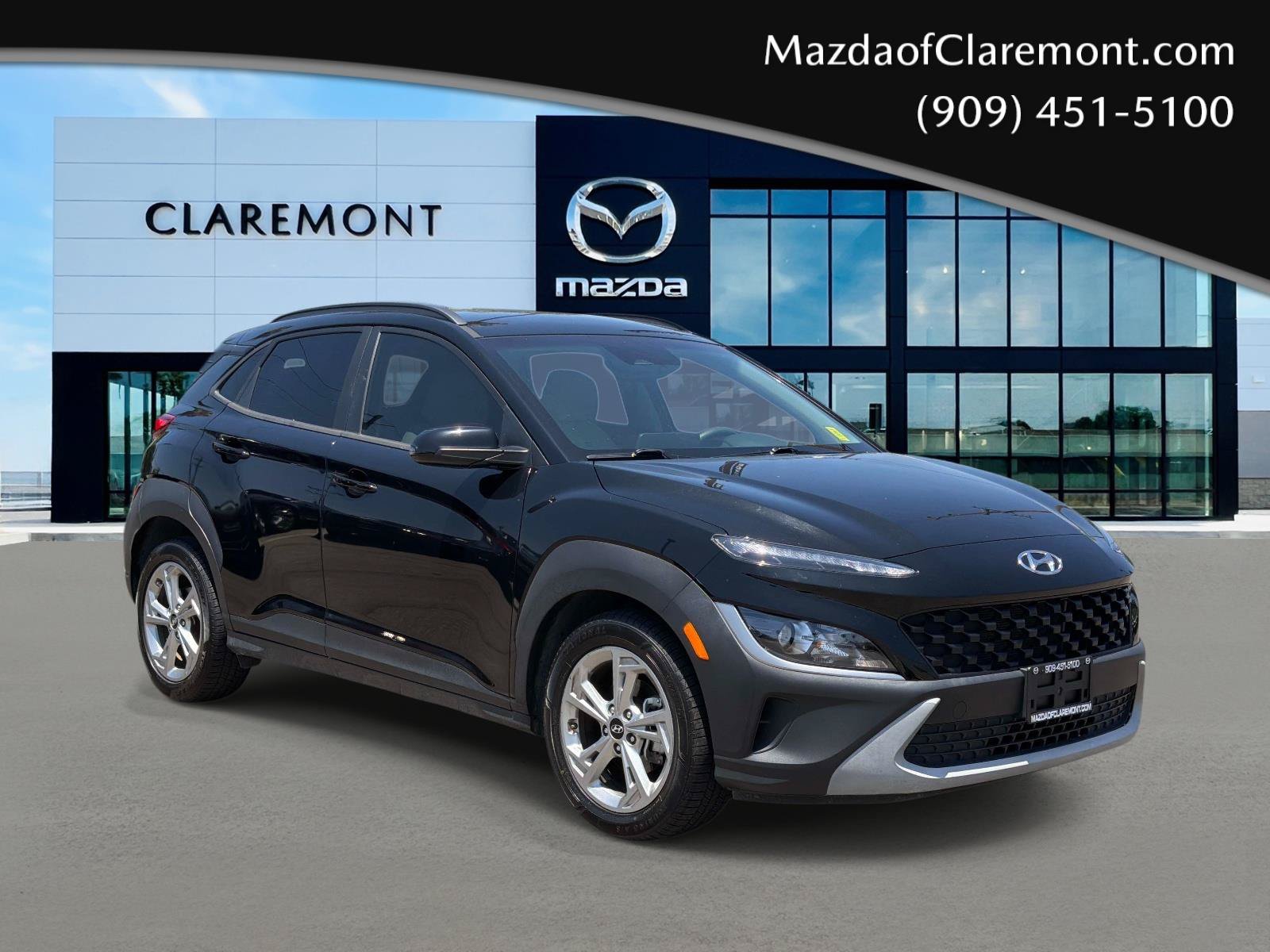 Used 2023 Hyundai Kona SEL w/ Cargo Package FWD image 1