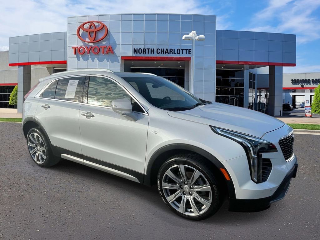 Used 2021 Cadillac XT4 Premium Luxury w/ Cold Weather Package image 1