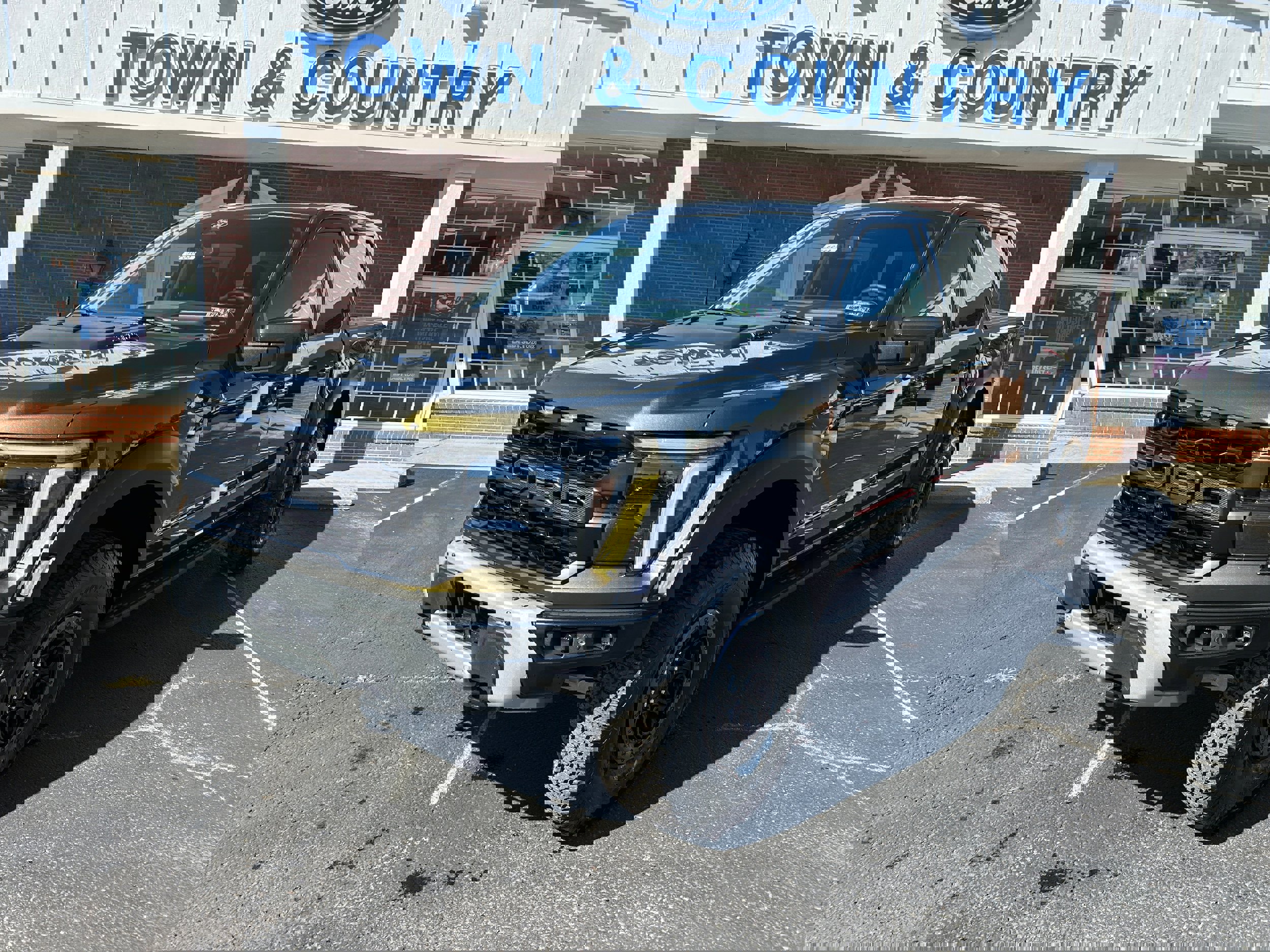 New 2025 Ford F150 Raptor image 21