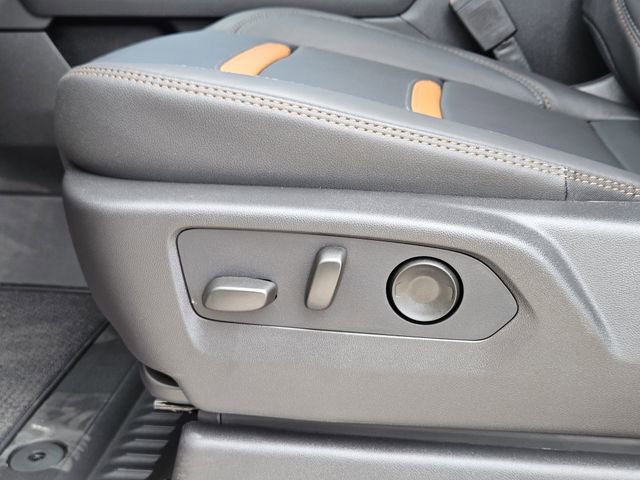 New 2026 GMC Sierra 1500 AT4 w/ AT4 Premium Package image 18