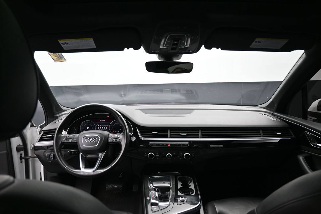 Used 2018 Audi Q7 3.0T Premium Plus AWD/4WD image 28