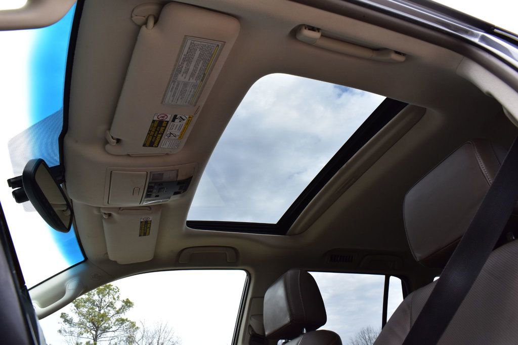 Used 2015 Lexus GX 460 w/ Premium Package image 32