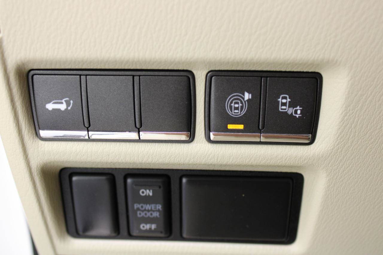 Used 2016 INFINITI QX80 2WD w/ Deluxe Technology Package image 63