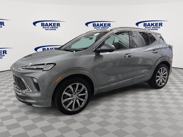 Used 2024 Buick Encore GX Avenir w/ Avenir Technology Package image 7
