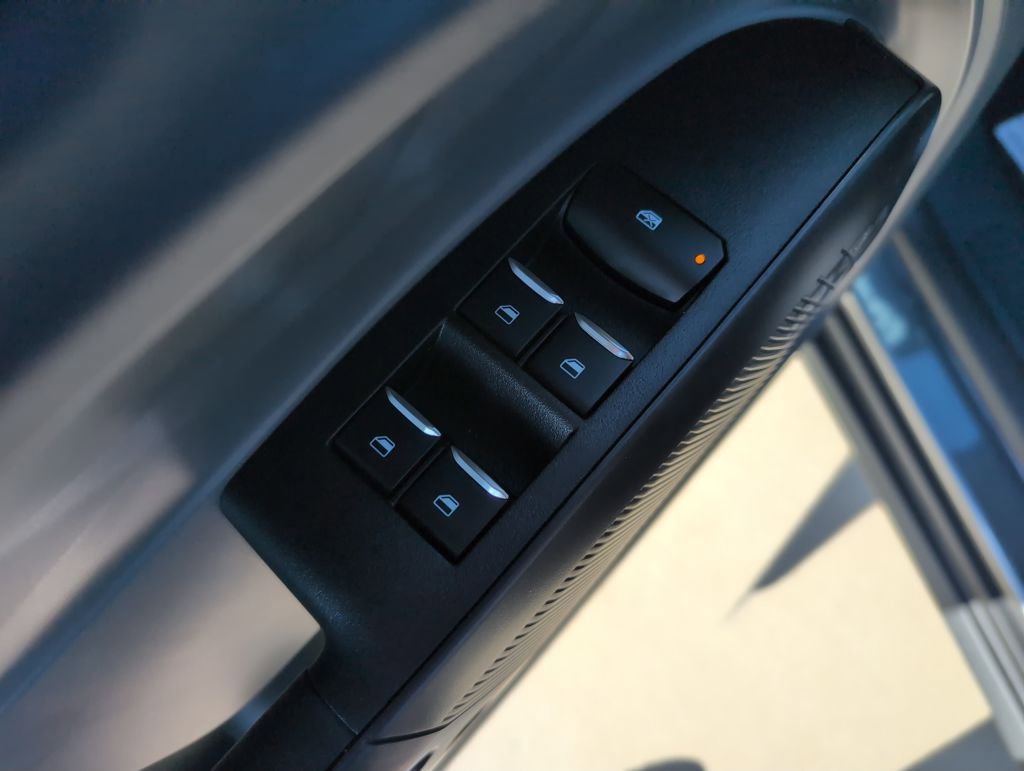 New 2026 Ford Maverick XL image 28