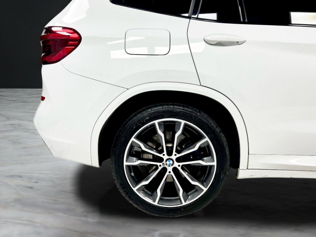 Used 2021 BMW X3 xDrive30i w/ Premium Package Essential image 12