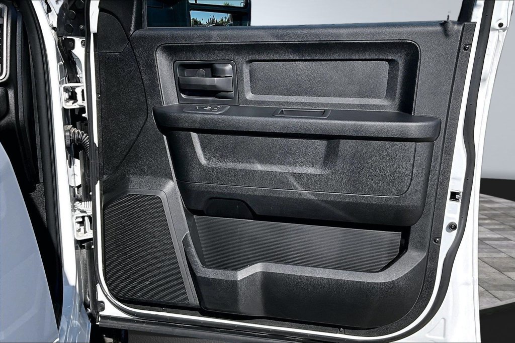 New 2026 RAM 3500 Tradesman AWD/4WD image 15