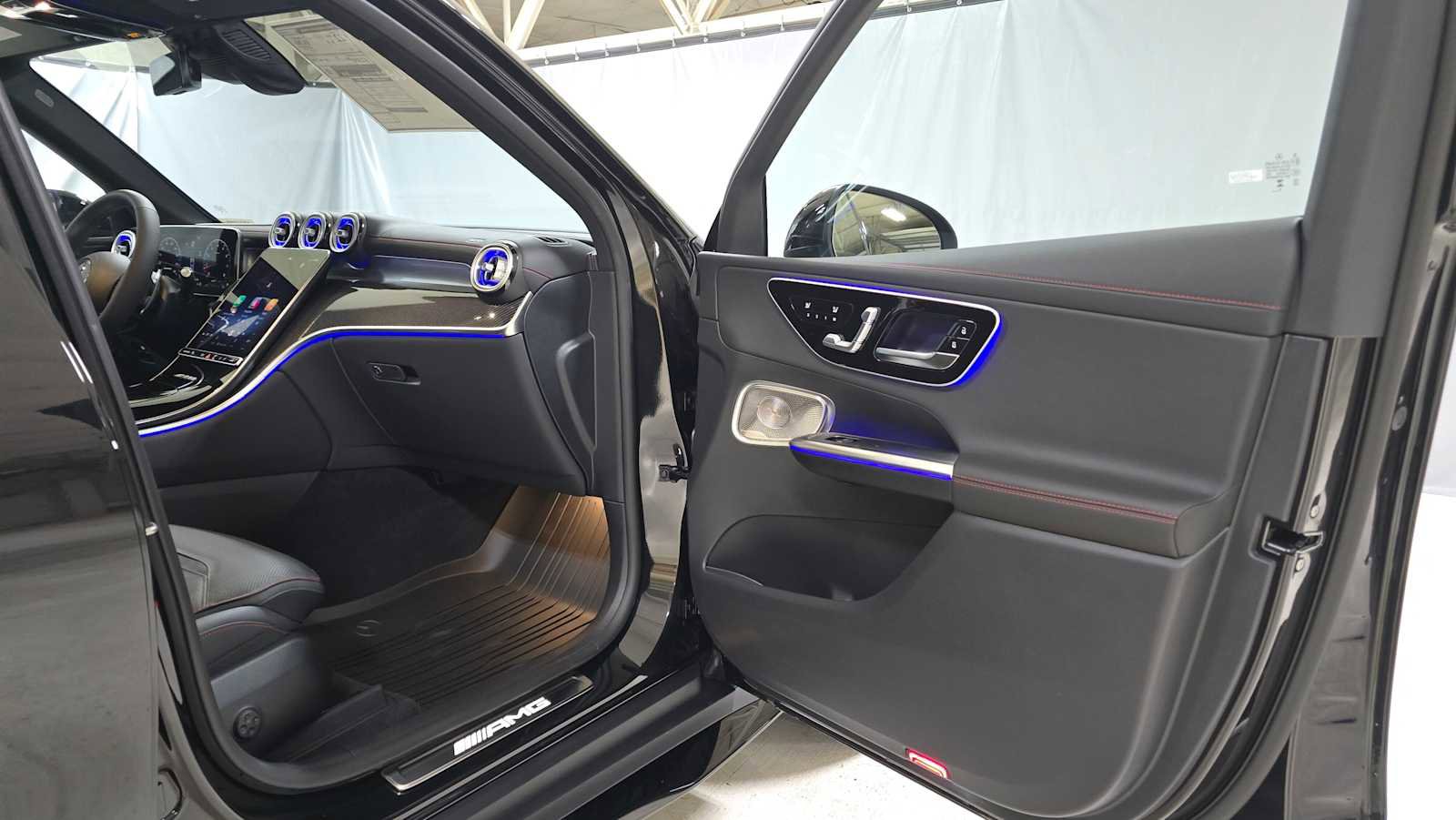 New 2026 Mercedes-Benz GLC 43 AMG 4MATIC image 10