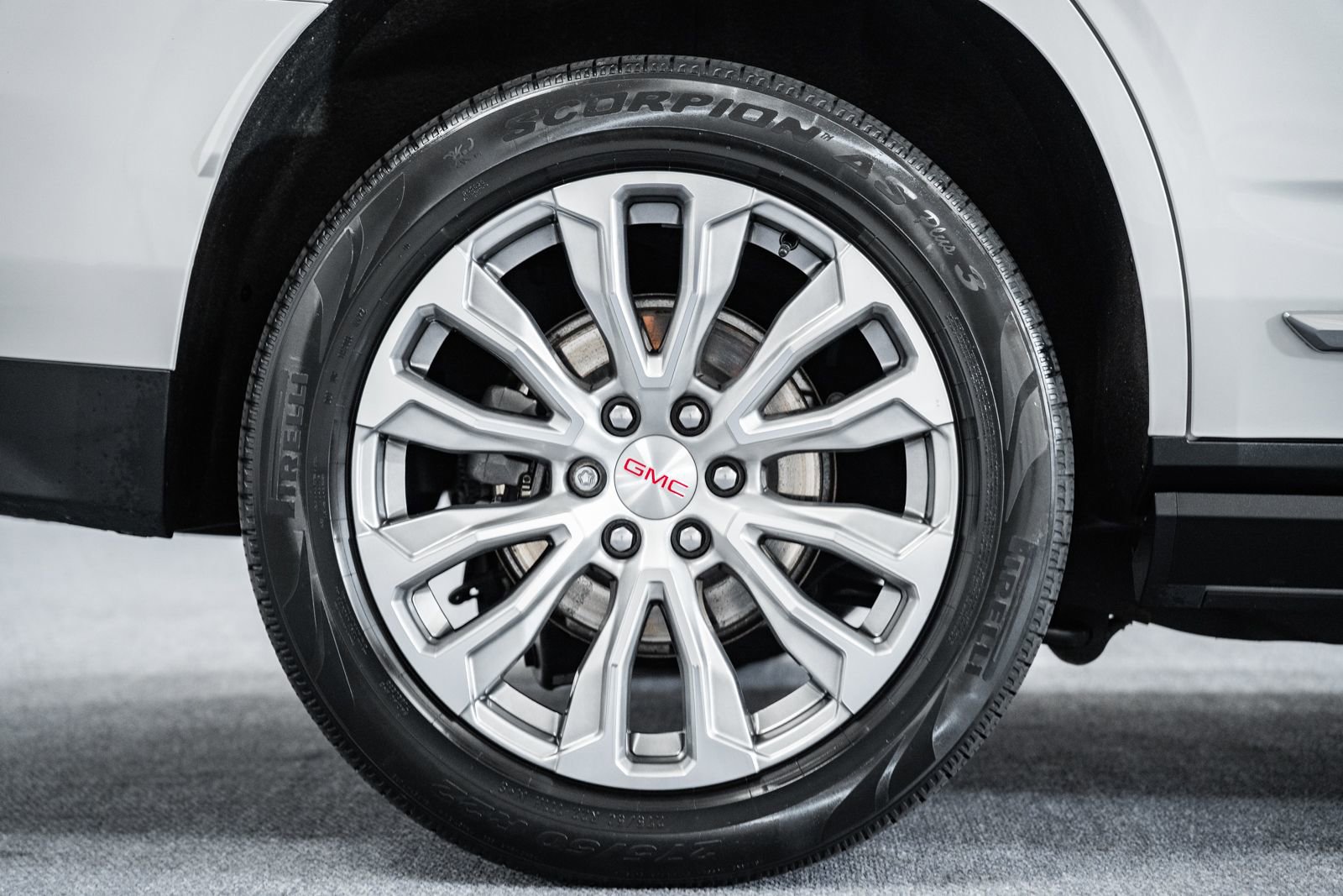 Used 2022 GMC Yukon Denali w/ Denali Premium Package AWD/4WD image 26