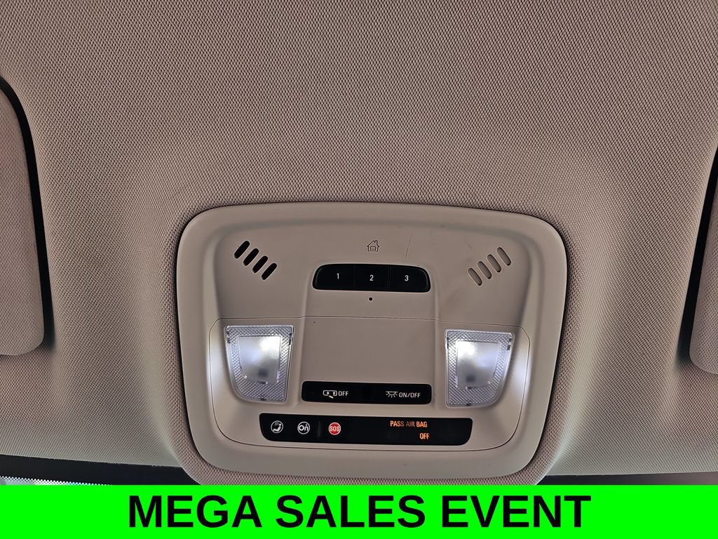 Used 2019 Chevrolet Traverse LT FWD image 30