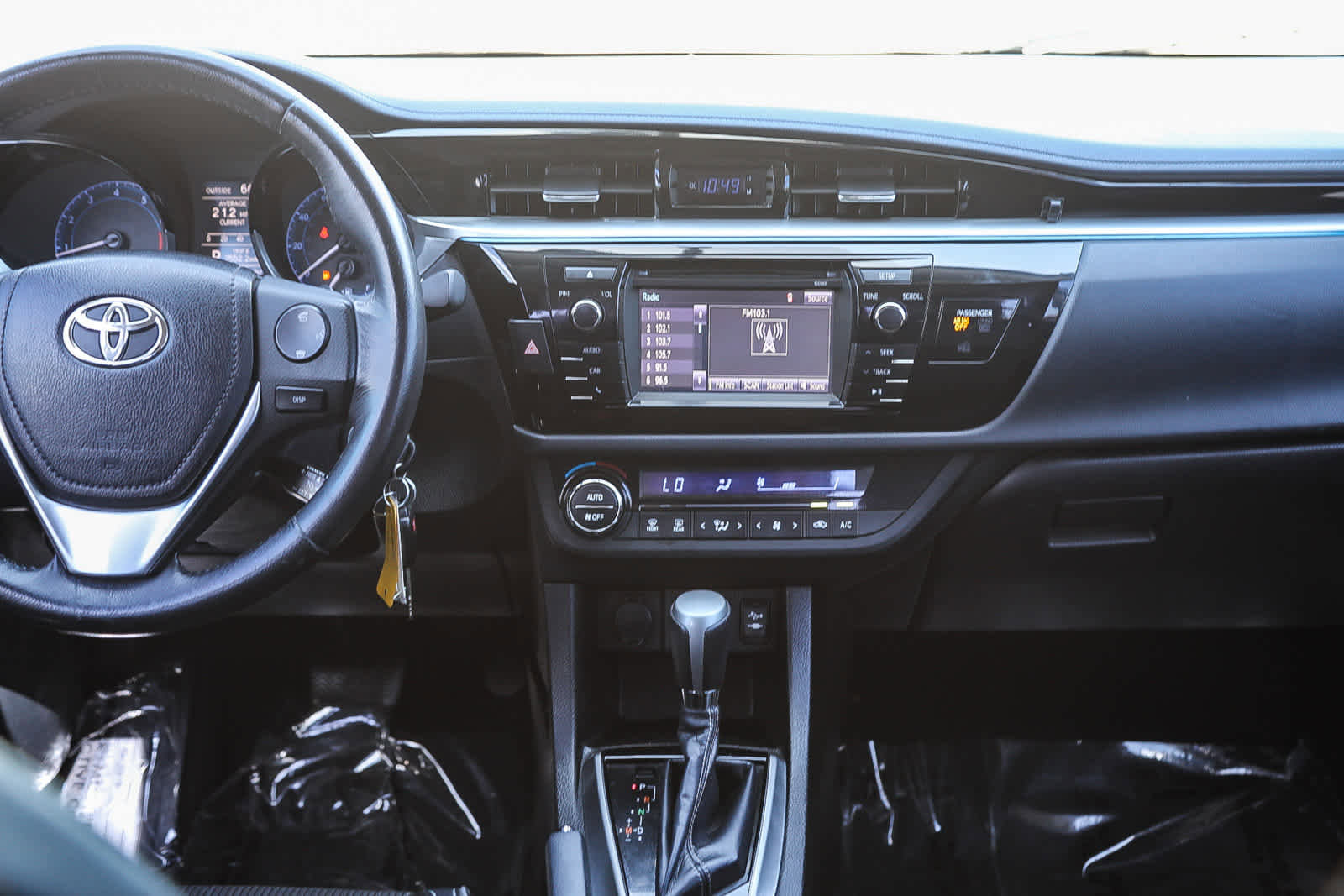 Used 2014 Toyota Corolla S FWD image 13