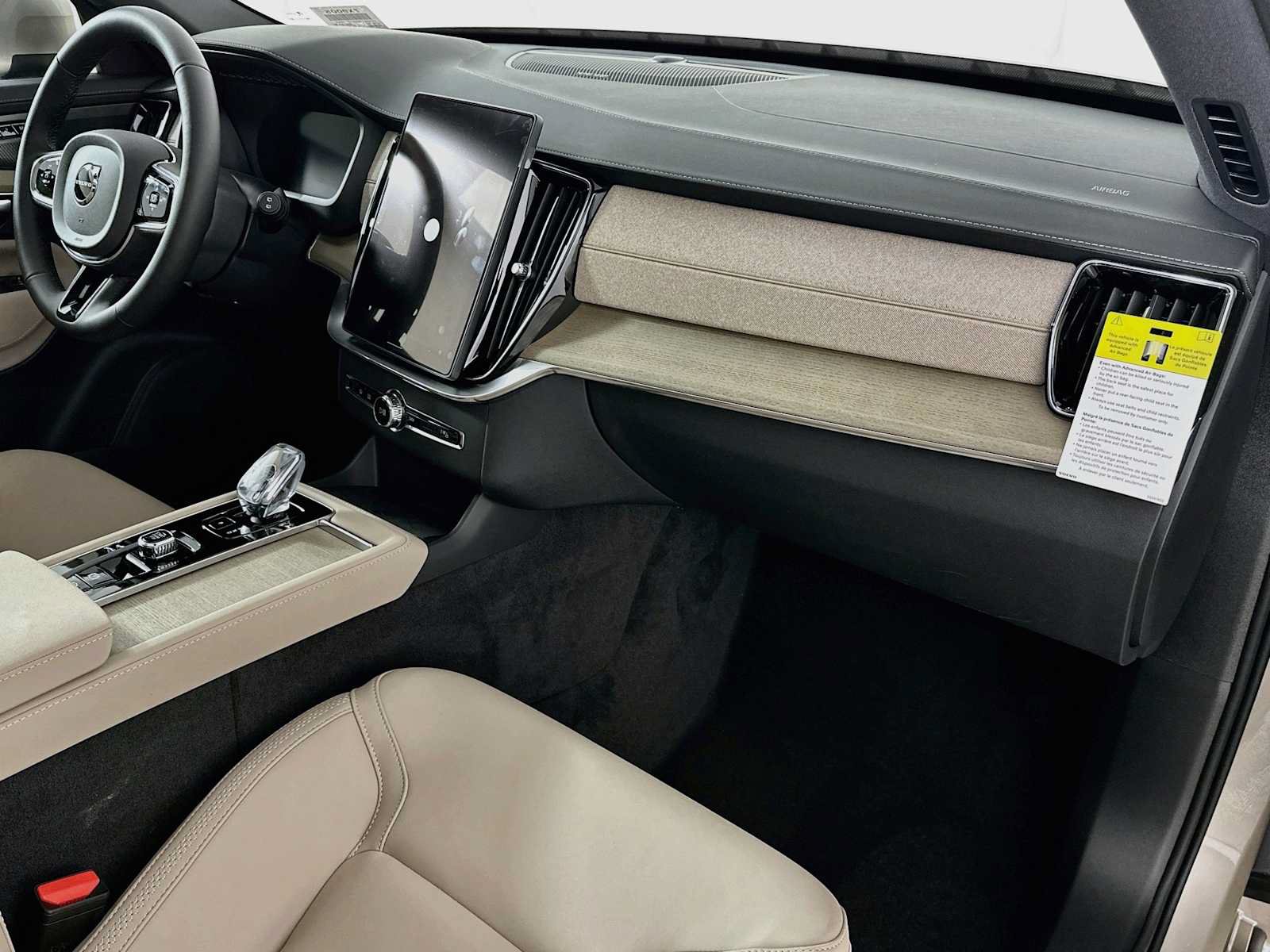 New 2027 Volvo XC90 B6 Plus AWD/4WD image 28