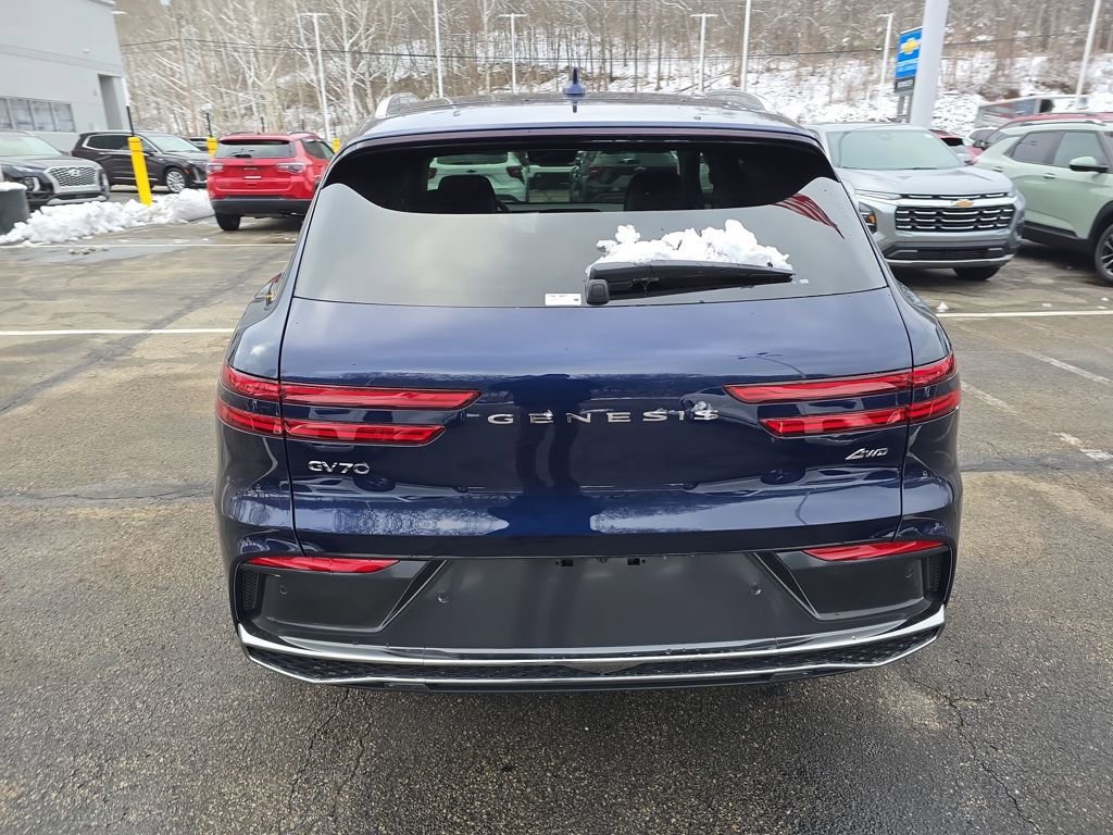 New 2026 Genesis GV70 2.5T Select image 4