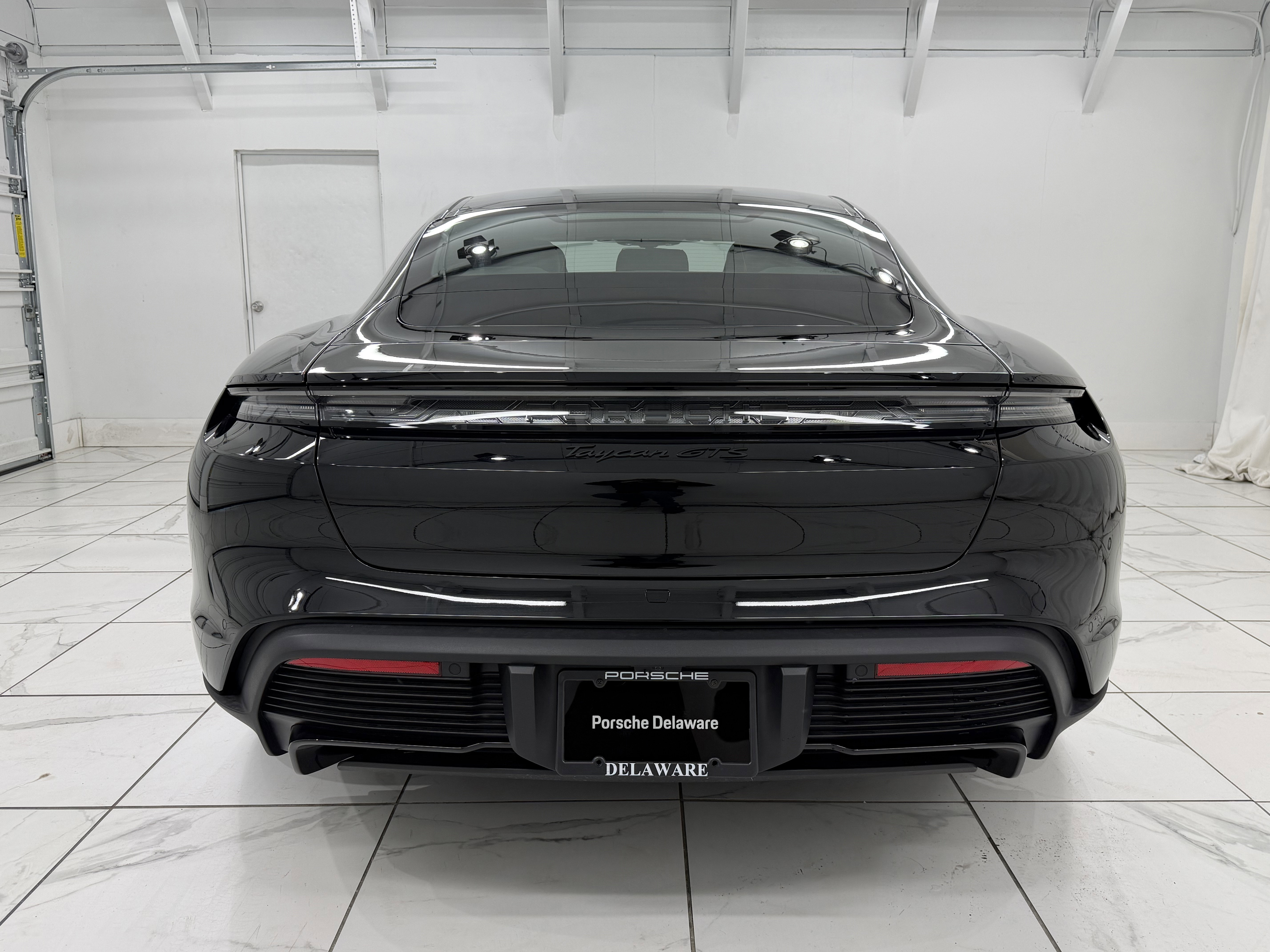 New 2026 Porsche Taycan GTS image 13