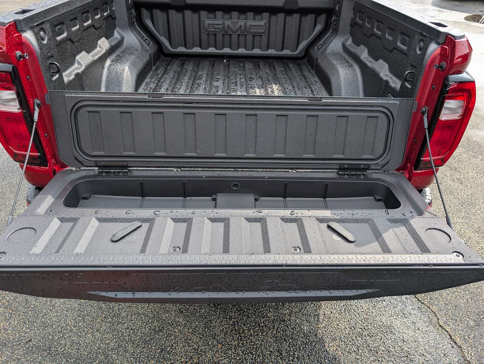 New 2026 GMC Canyon Denali AWD/4WD image 7
