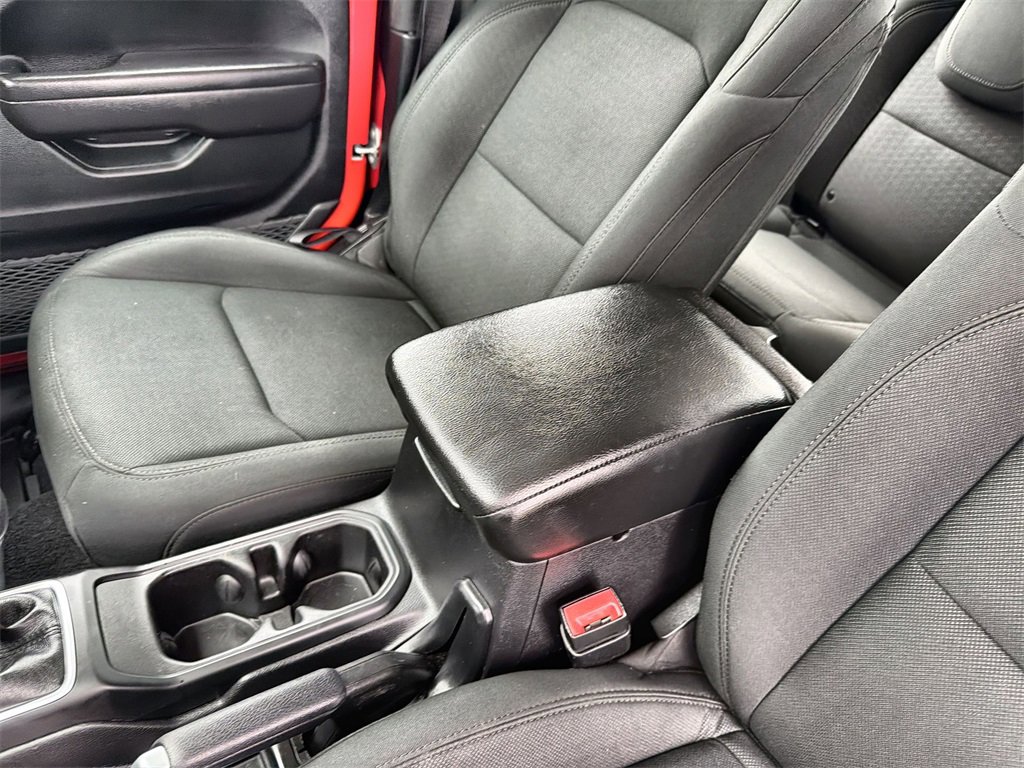 Used 2021 Jeep Wrangler Sport image 22