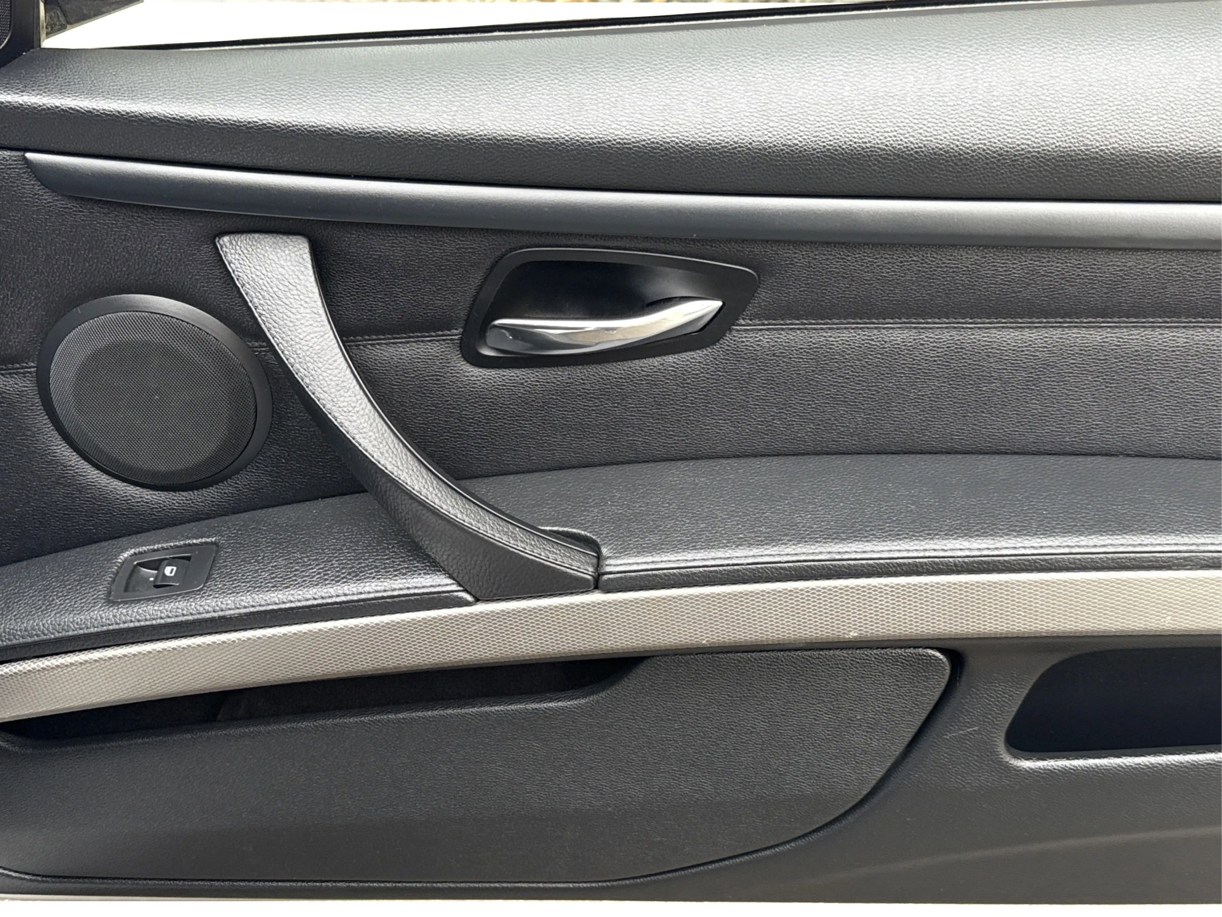 Used 2013 BMW 335i Coupe image 23