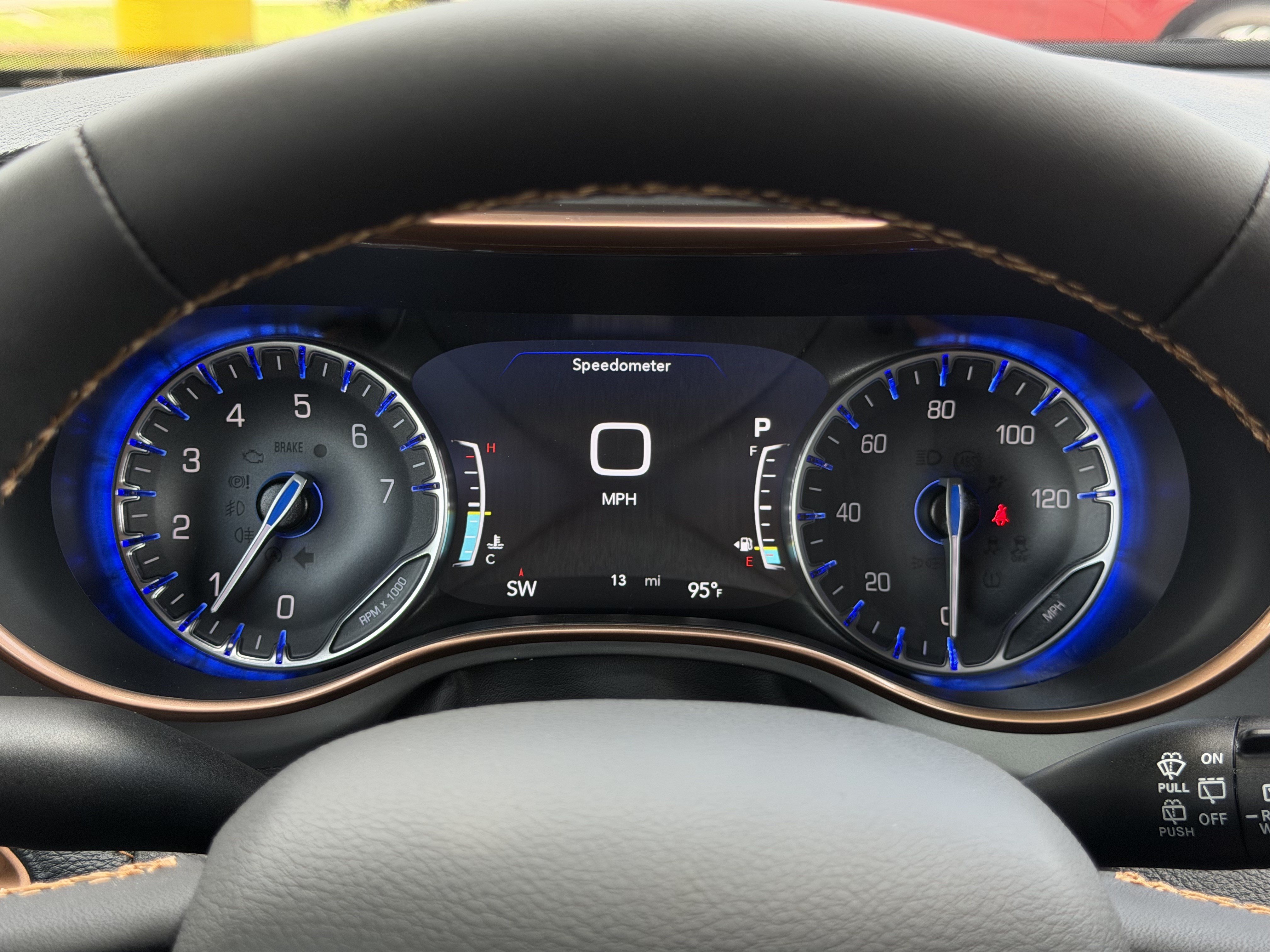 New 2027 Chrysler Pacifica Pinnacle w/ Theater Group FWD image 20