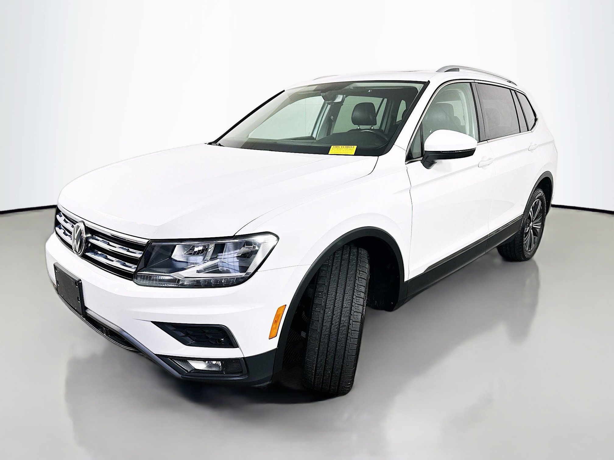 Used 2019 Volkswagen Tiguan SEL image 3