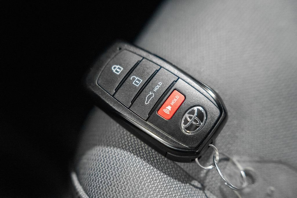 Used 2024 Toyota Corolla SE w/ SE Convenience Package image 36