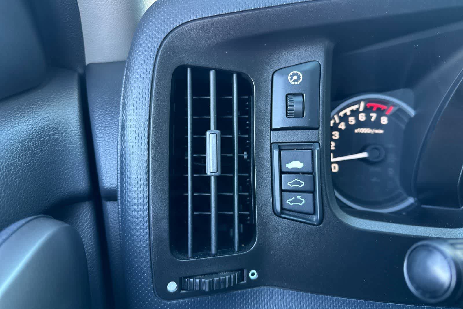 Used 2010 Honda Ridgeline RTL image 30