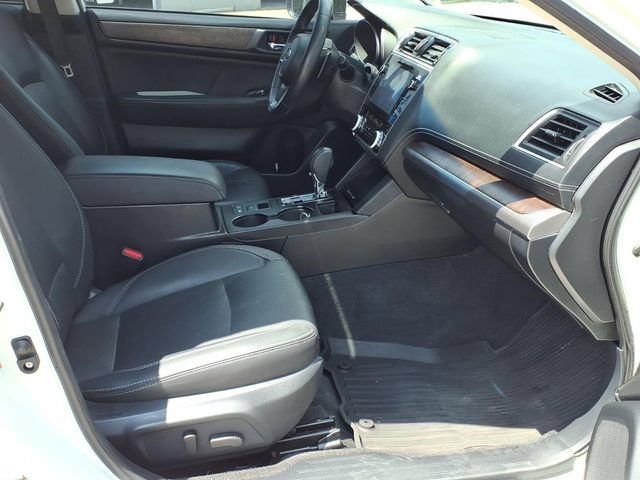 Used 2019 Subaru Outback 3.6R Limited w/ Popular Package #2 AWD/4WD image 30