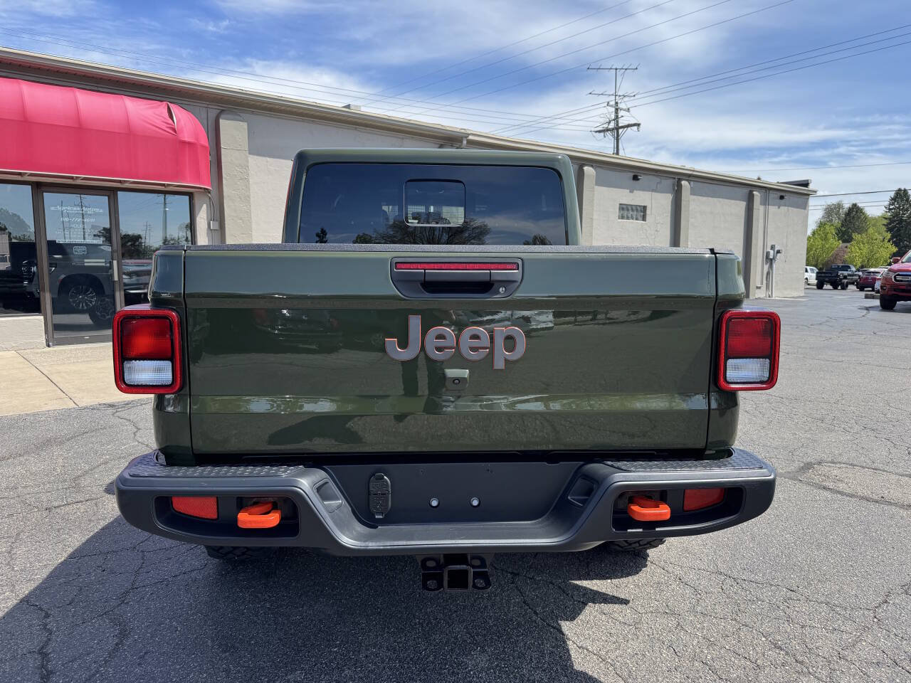 Used 2023 Jeep Gladiator Mojave w/ Cold Weather Group AWD/4WD image 3