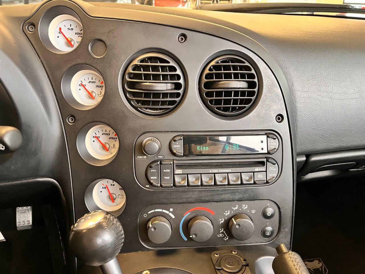 Used 2006 Dodge Viper SRT-10 RWD image 23
