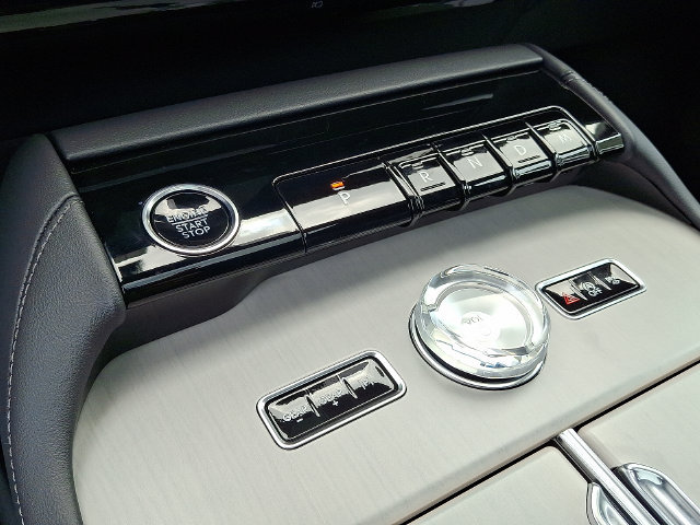 New 2025 Lincoln Navigator L Reserve w/ Jet Appearance Package AWD/4WD image 8