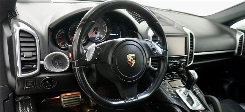 Used 2013 Porsche Cayenne S AWD/4WD image 11