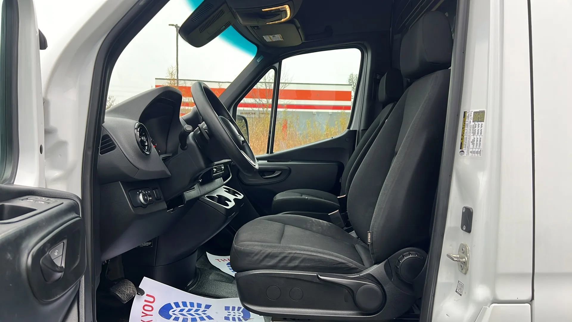 Used 2020 Freightliner Sprinter 2500 image 11