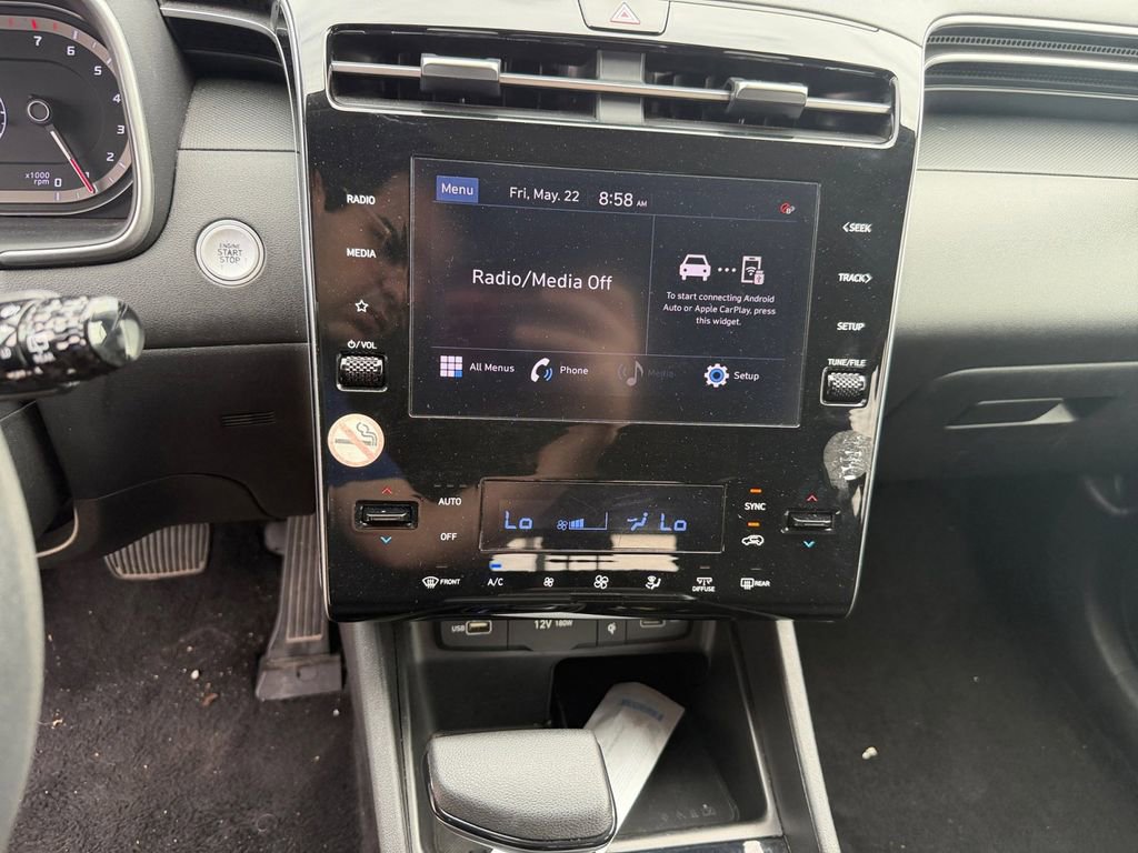 Certified 2024 Hyundai Tucson SEL FWD image 11