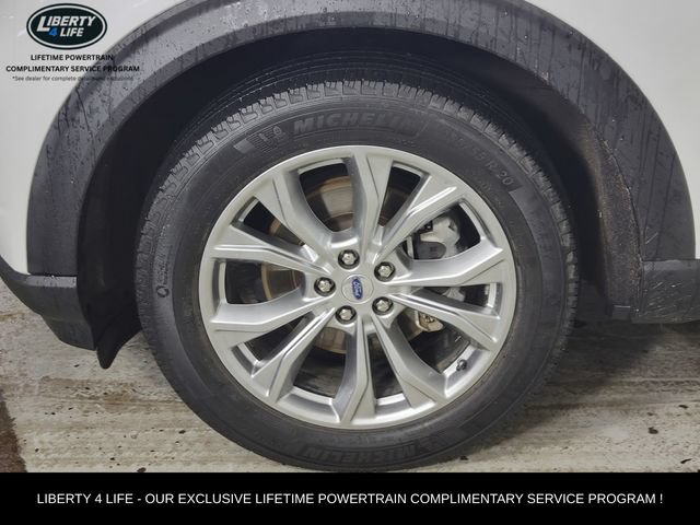 Used 2023 Ford Explorer XLT w/ Equipment Group 202A AWD/4WD image 10