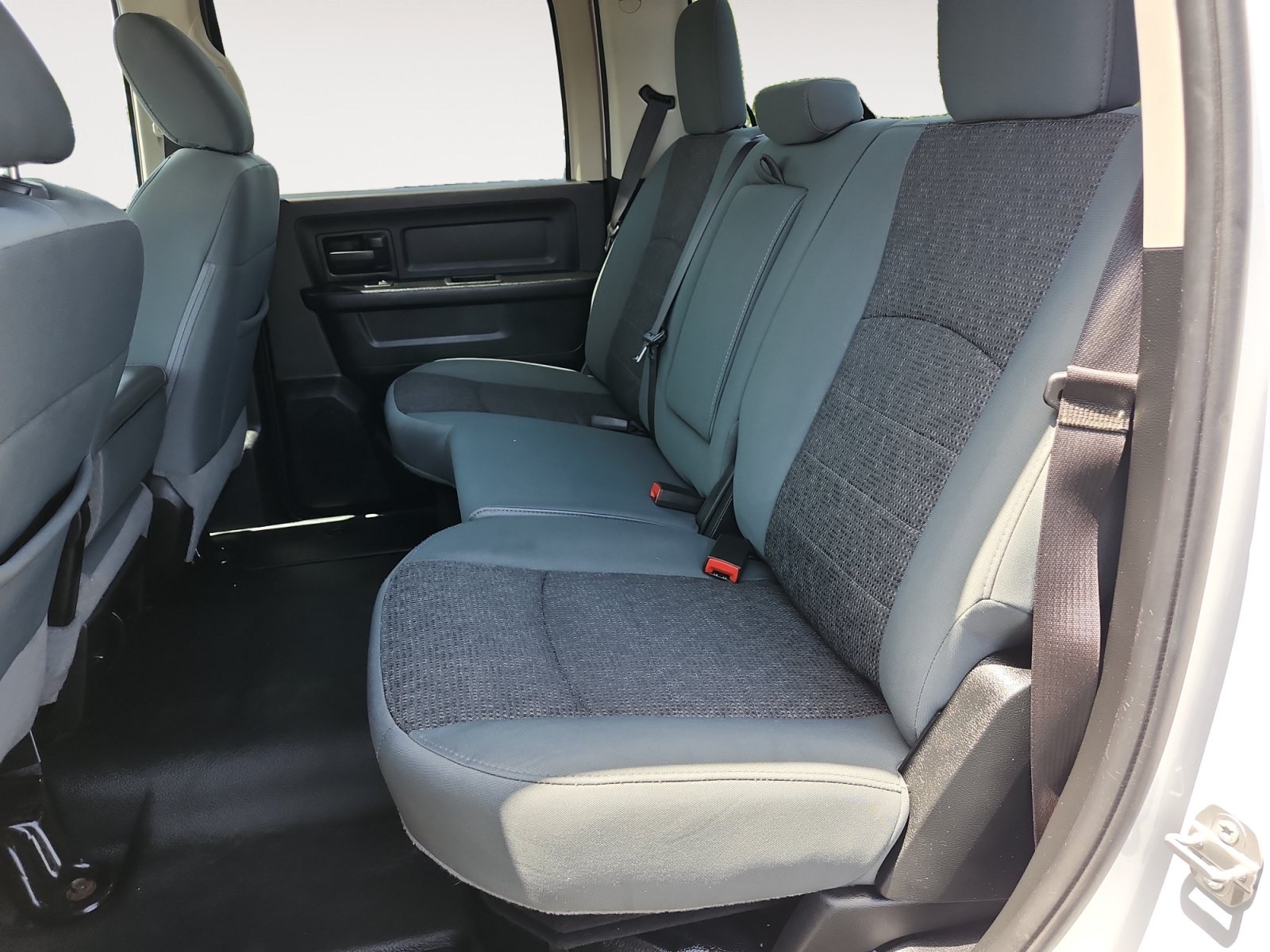 Used 2018 RAM 1500 Tradesman AWD/4WD image 13