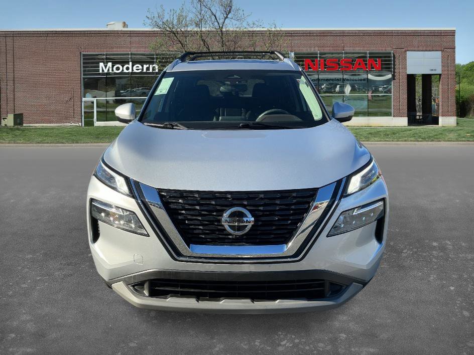 Used 2021 Nissan Rogue SV w/ Premium Package image 6