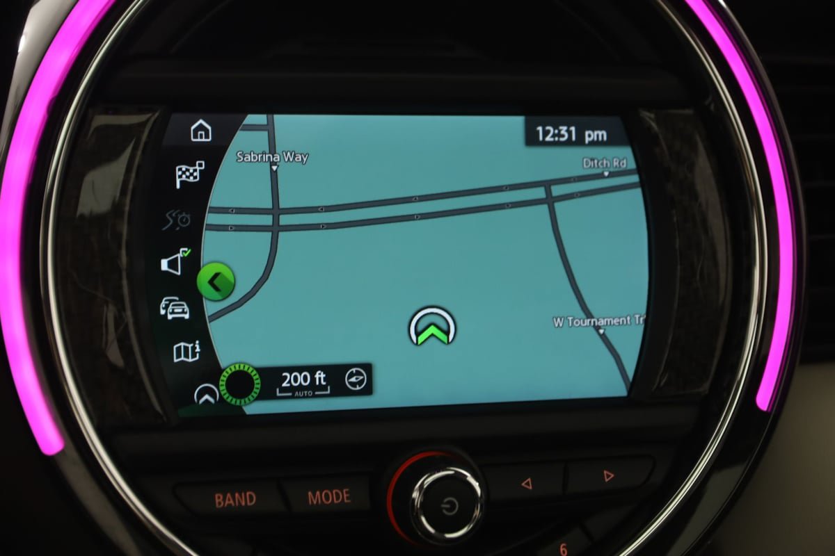 Used 2021 MINI Cooper SE w/ 6.5" Touchscreen Package FWD image 9