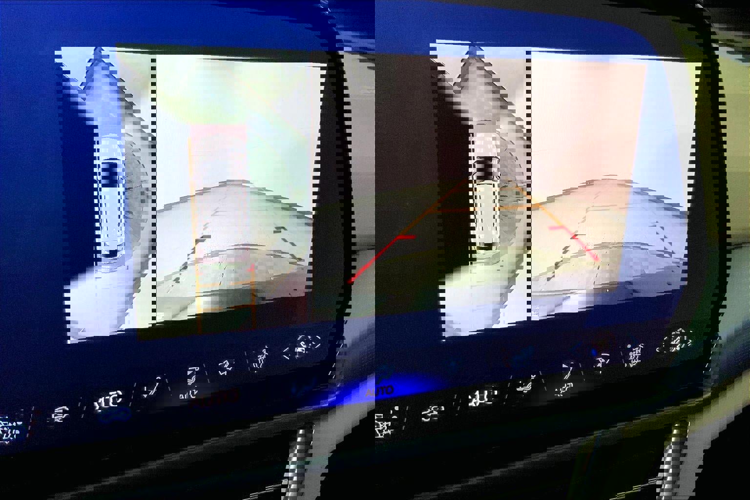 Used 2025 Chevrolet Equinox EV LT FWD image 21