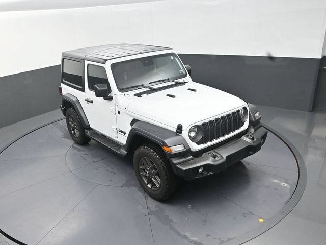 Used 2024 Jeep Wrangler Sport AWD/4WD image 12