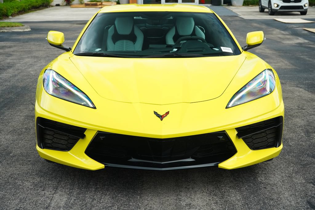 Used 2022 Chevrolet Corvette Stingray Preferred Cpe w/ 2LT RWD image 2