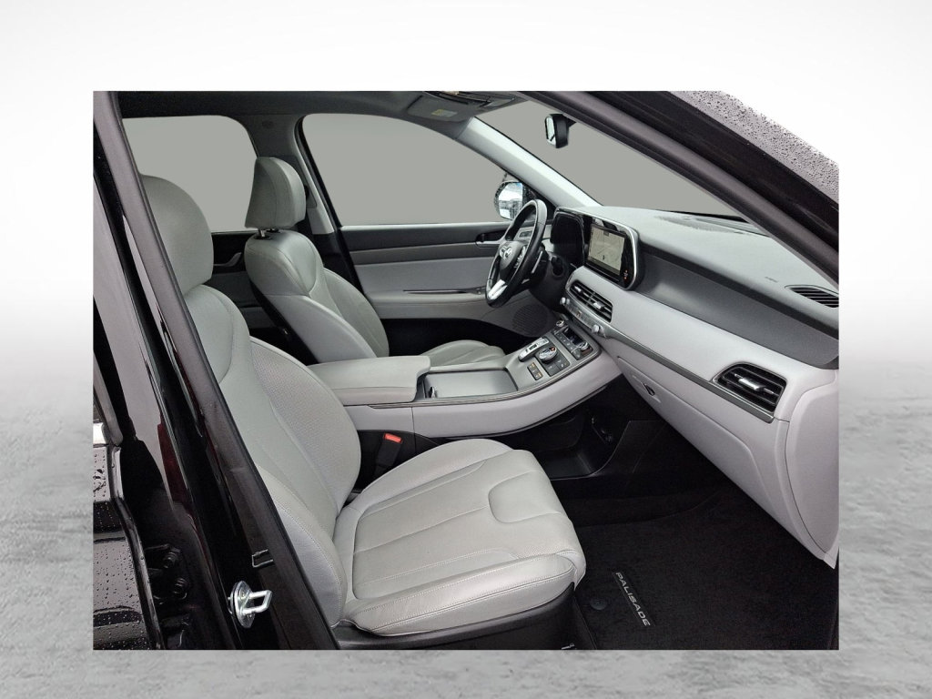 Used 2021 Hyundai Palisade SEL w/ Premium Package image 11