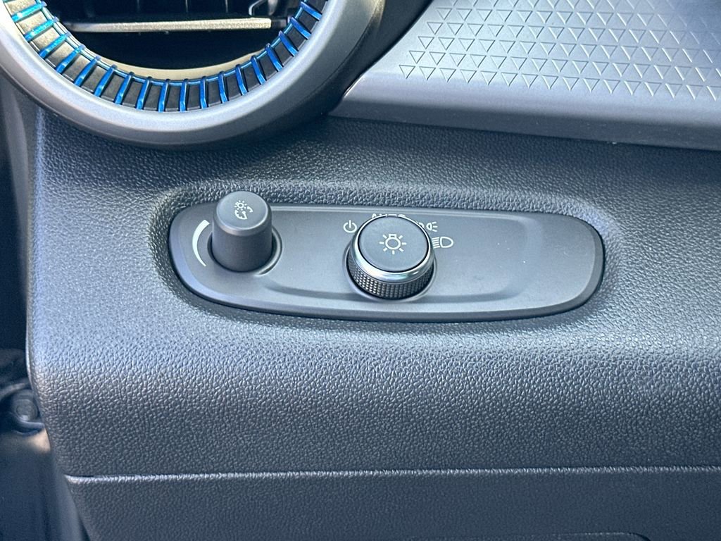 Used 2024 Chevrolet Trax LS image 11